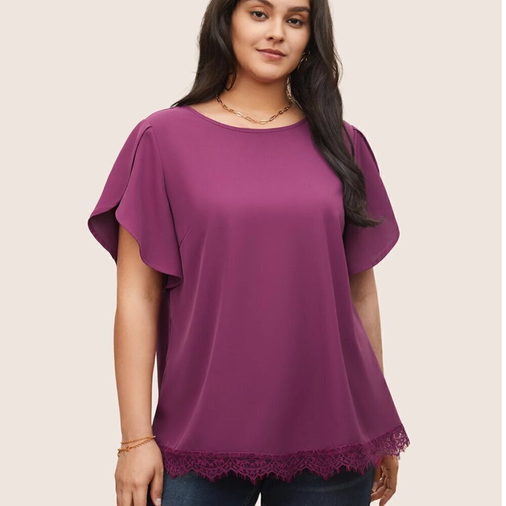 Bloomchic Plain Lace Insert Petal Sleeve Blouse. NWT, Size 14/16 or 1X